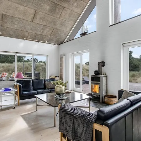 Feriehus Sjamme - 1-2km From The Sea By Interhome Blåvand