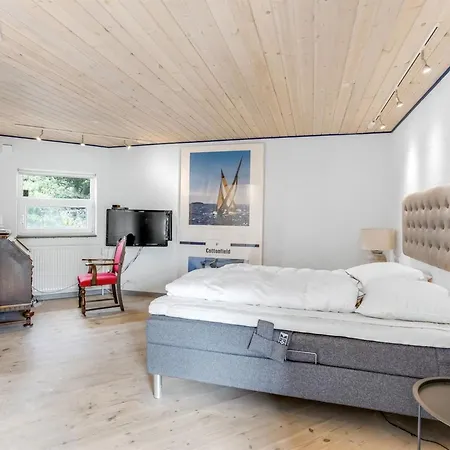 Sjamme - 1-2km From The Sea By Interhome Blavand